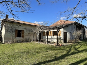 maison-villa à la vente -   24490  LA ROCHE-CHALAIS, surface 120 m2 vente maison-villa - APR680701